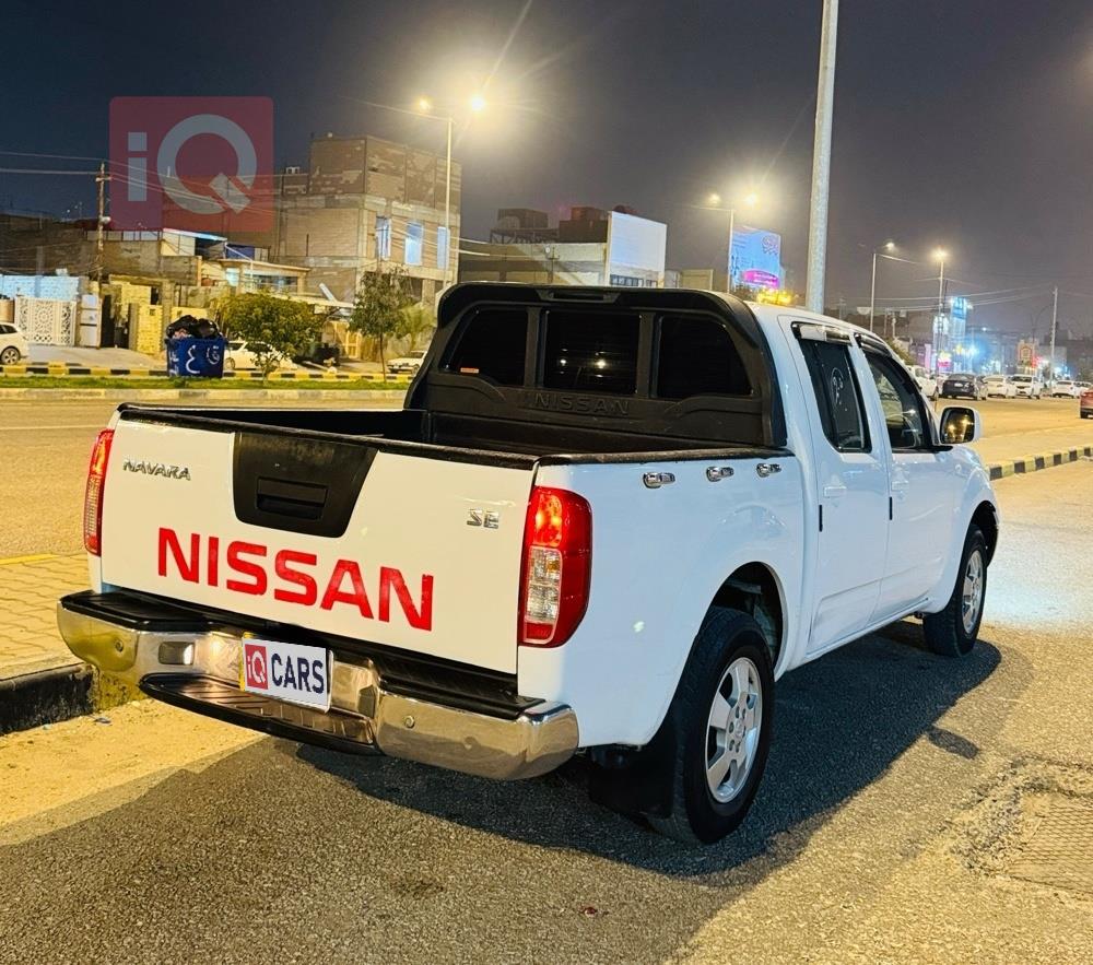 نيسان نافارا